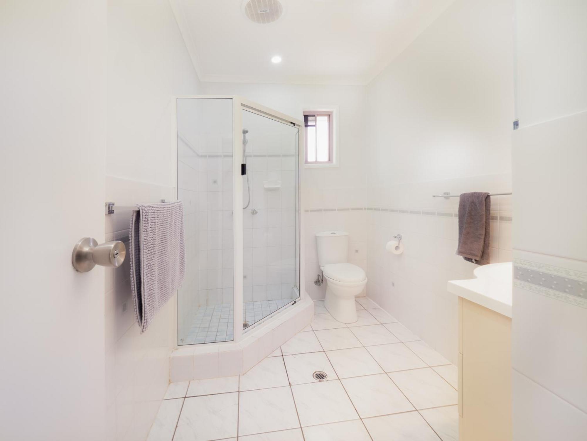 Boyne Island Motel And Villas Bagian luar foto